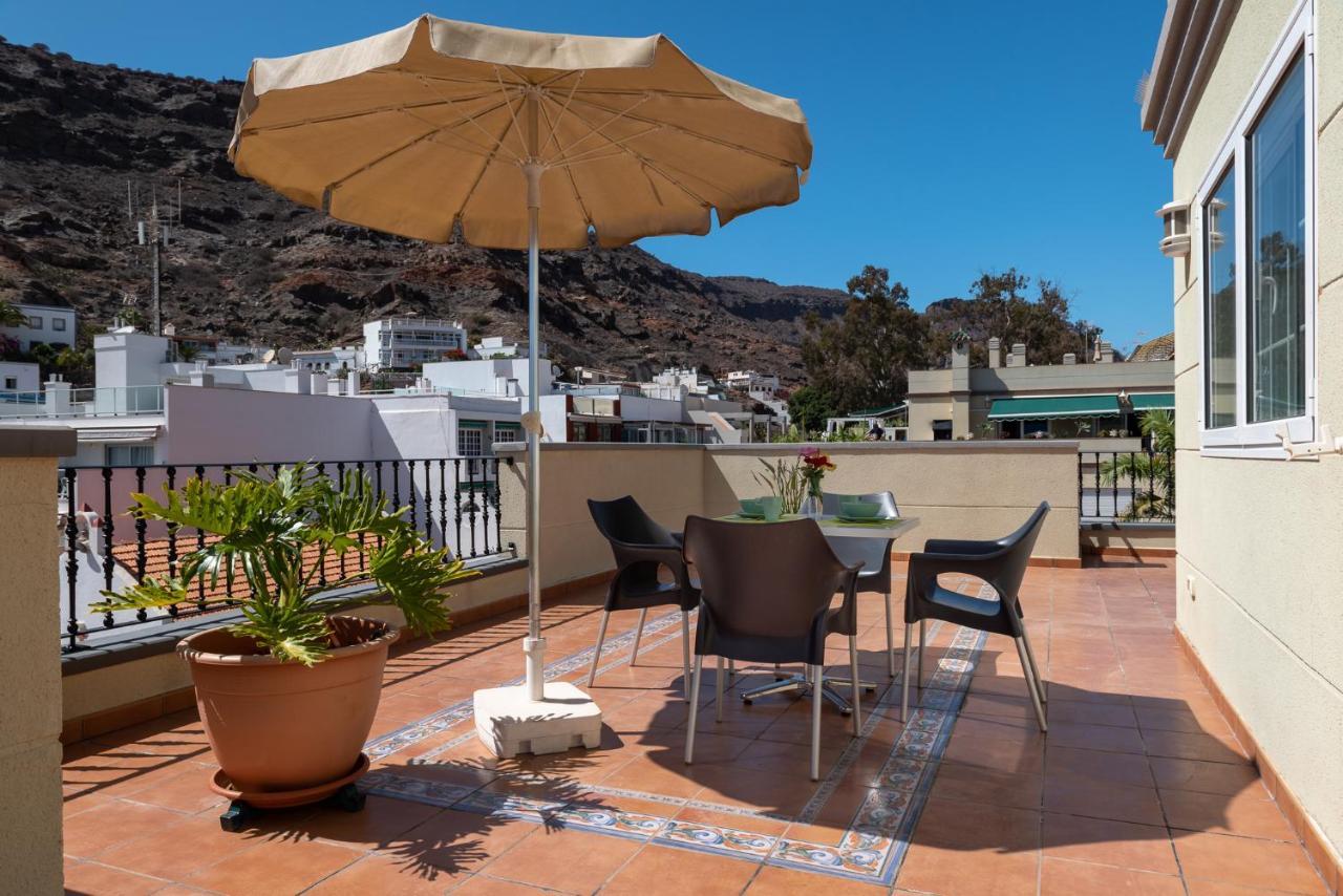 Edificio Playa Apartment Puerto De Mogan Luaran gambar