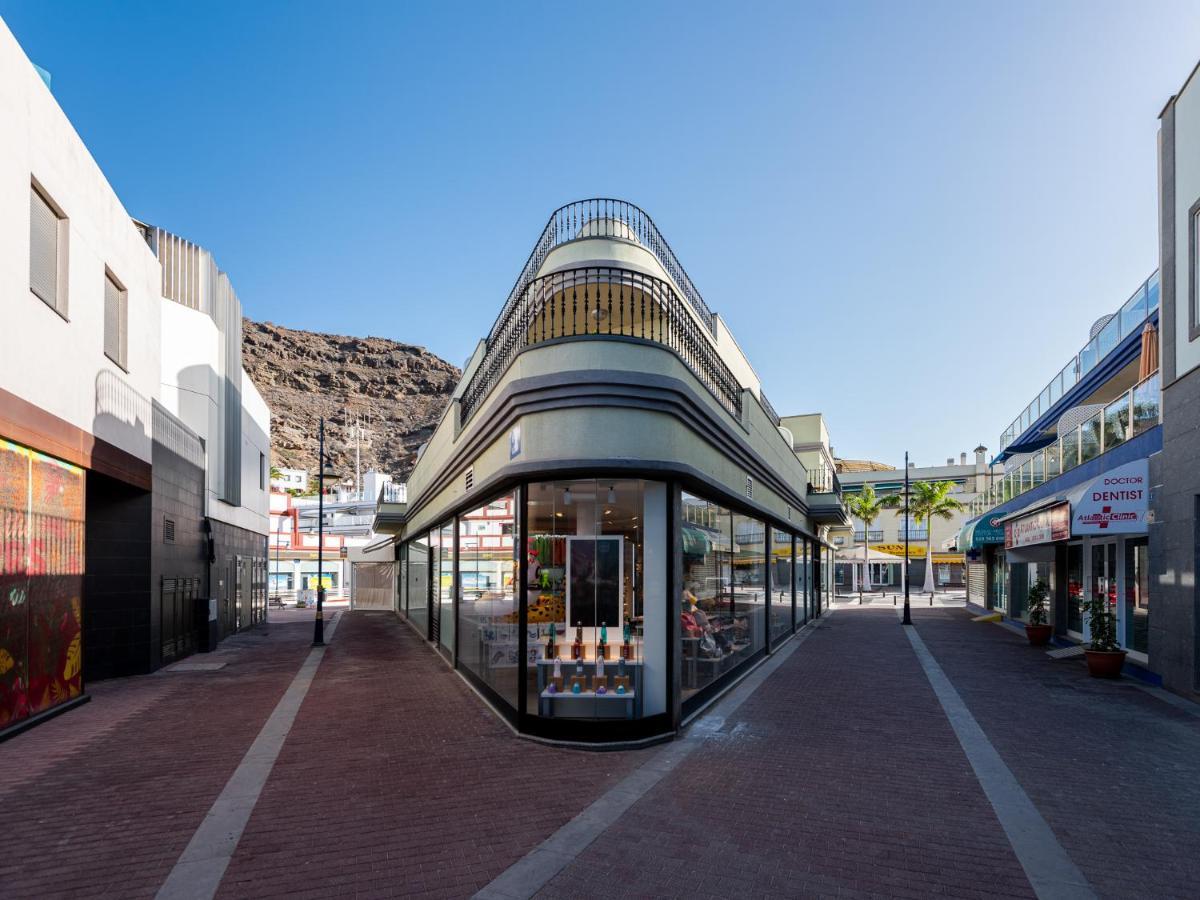 Edificio Playa Apartment Puerto De Mogan Luaran gambar