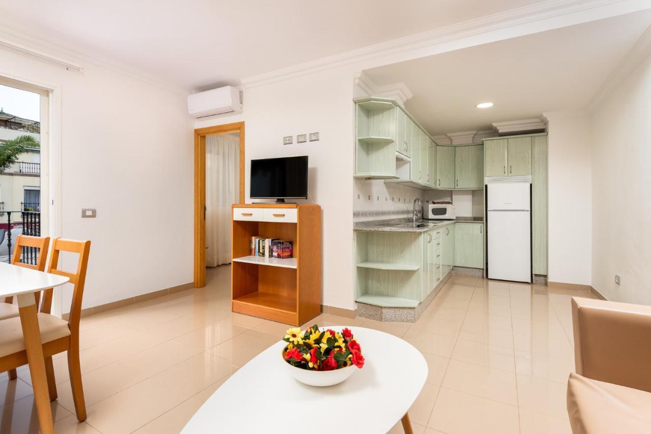 Edificio Playa Apartment Puerto De Mogan Luaran gambar