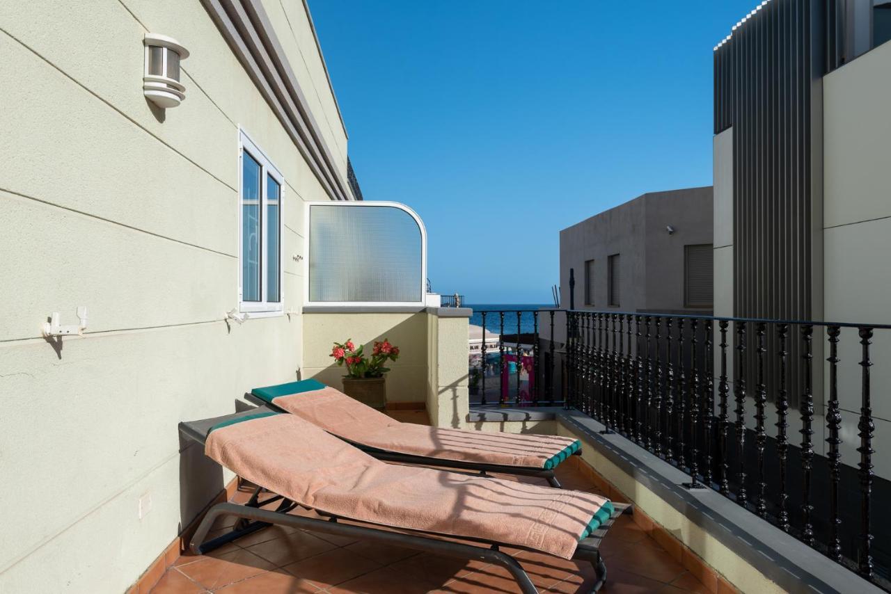 Edificio Playa Apartment Puerto De Mogan Luaran gambar