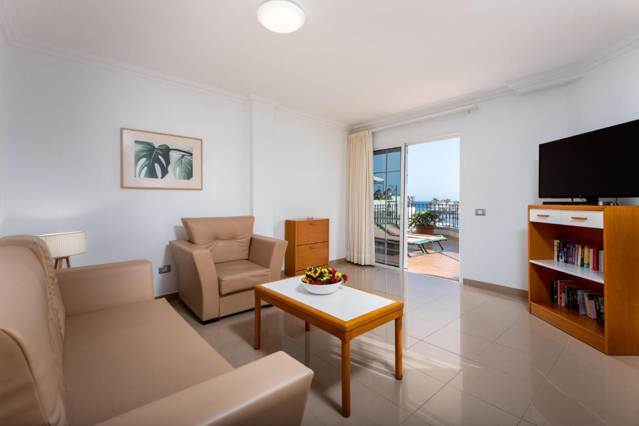 Edificio Playa Apartment Puerto De Mogan Luaran gambar