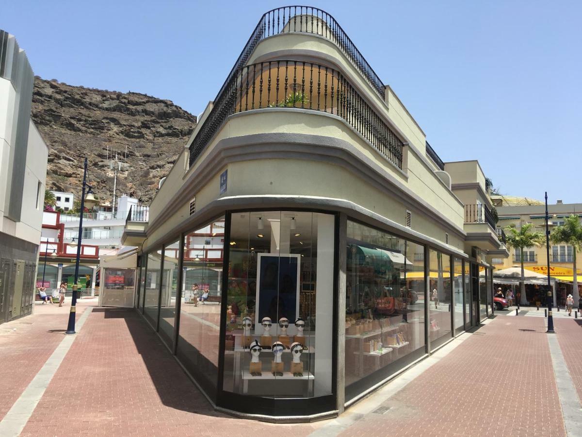 Edificio Playa Apartment Puerto De Mogan Luaran gambar